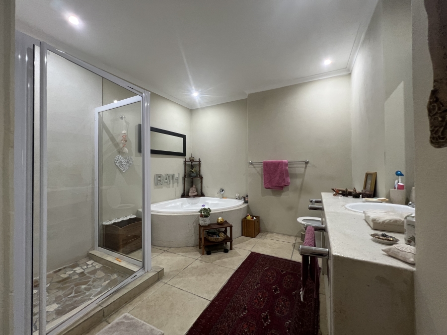 2 Bedroom Property for Sale in Gordon Heights Western Cape
